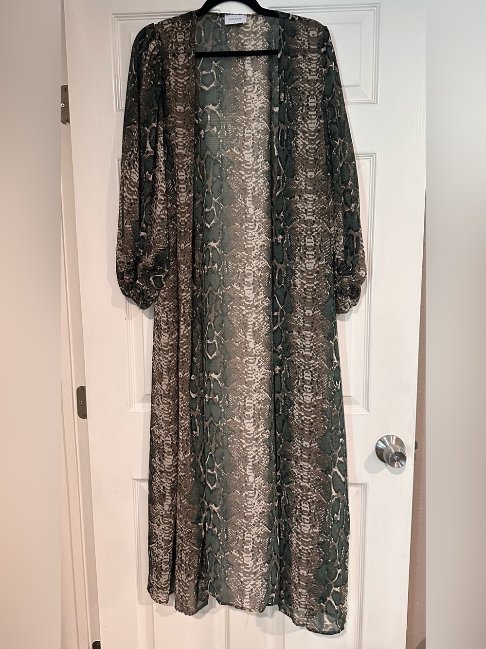 Anthropologie Adrienne snake print sheer duster in size L